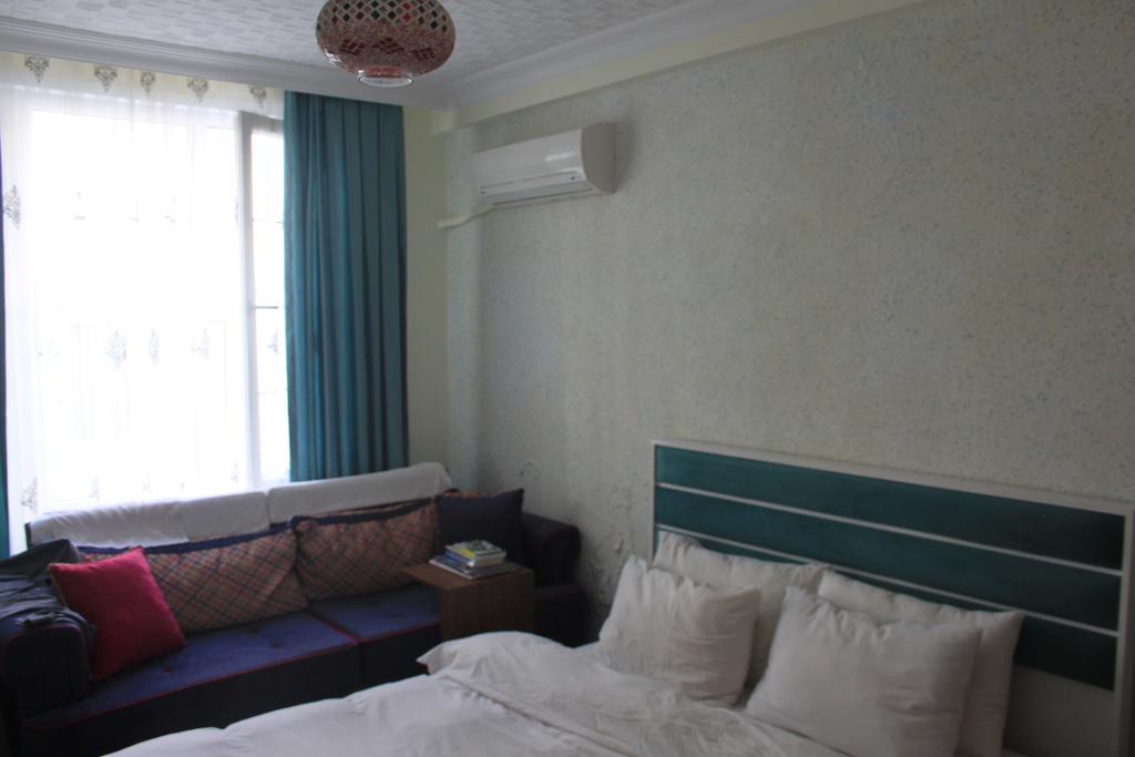 Istiklal Hostel New Istanbul Bilik gambar